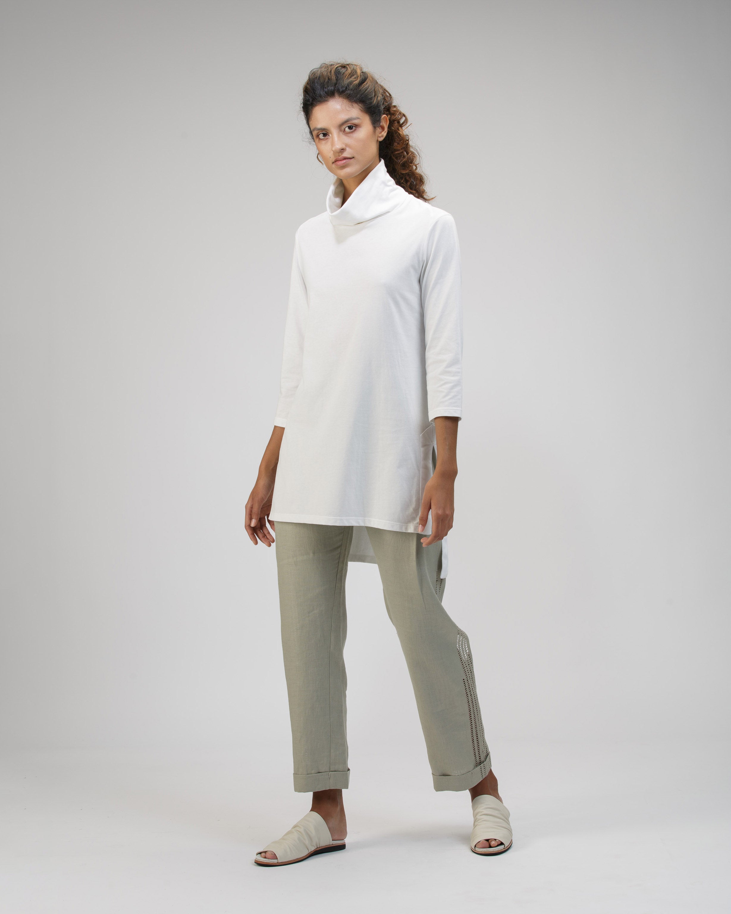 HIGH NECK LONG SLEEVE TOP IN COTTON