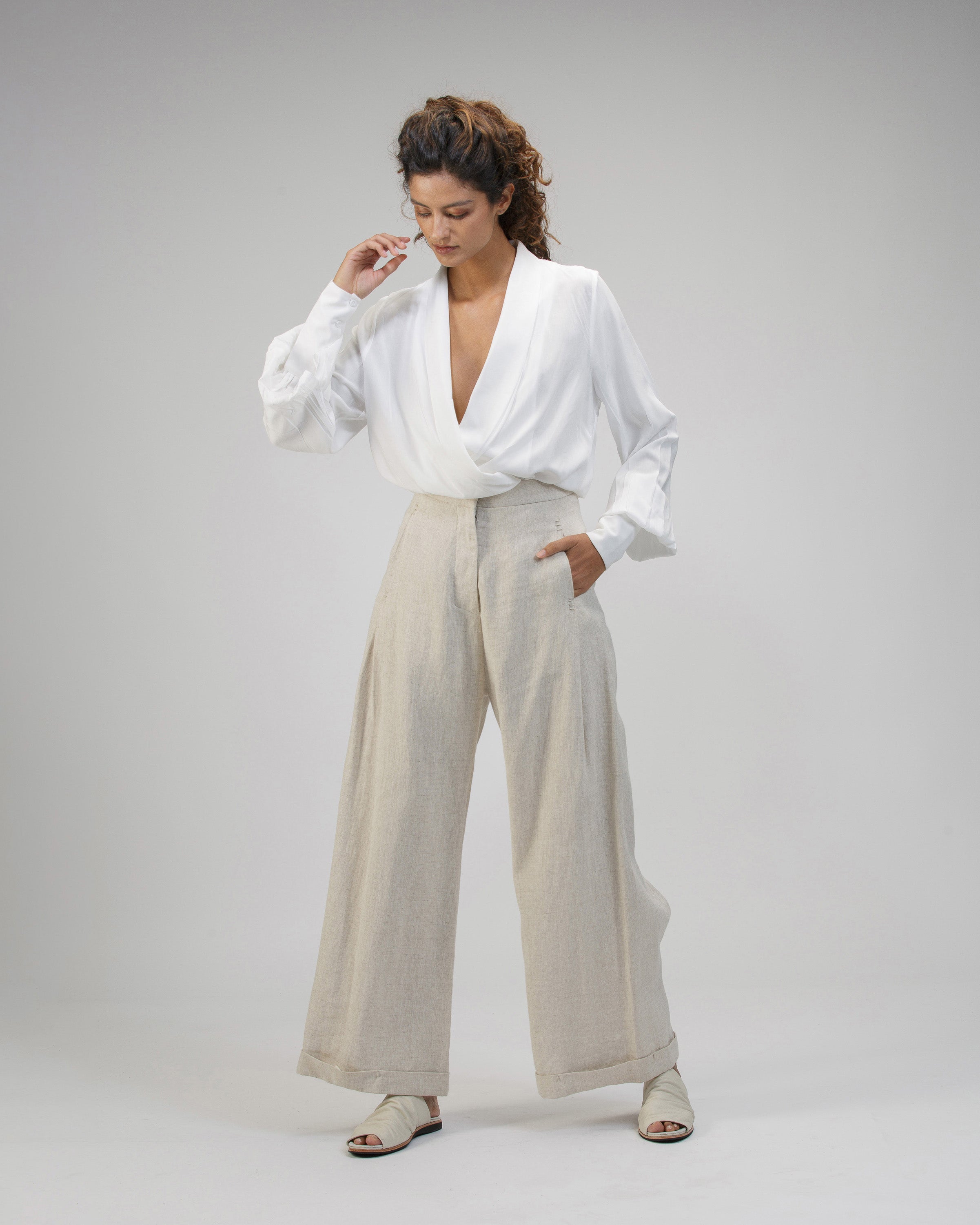 TUXEDO COLLAR BLOUSE IN VISCOSE