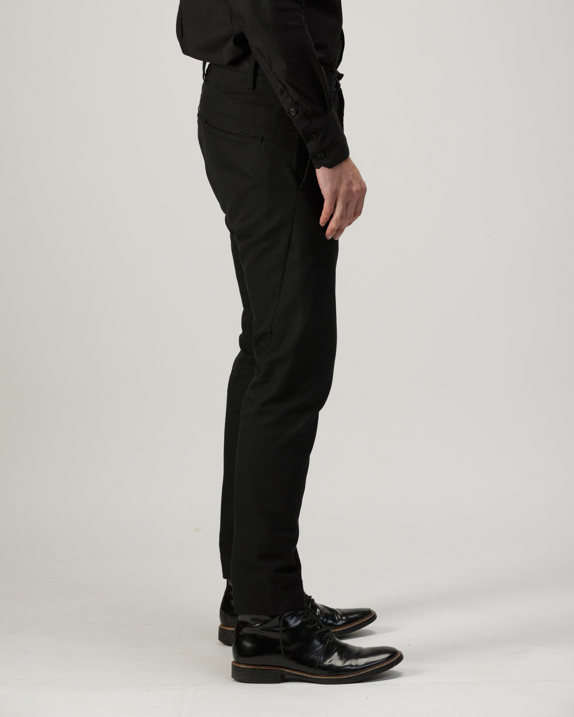 SLIM FIT PLEATED PANTS IN COTTON