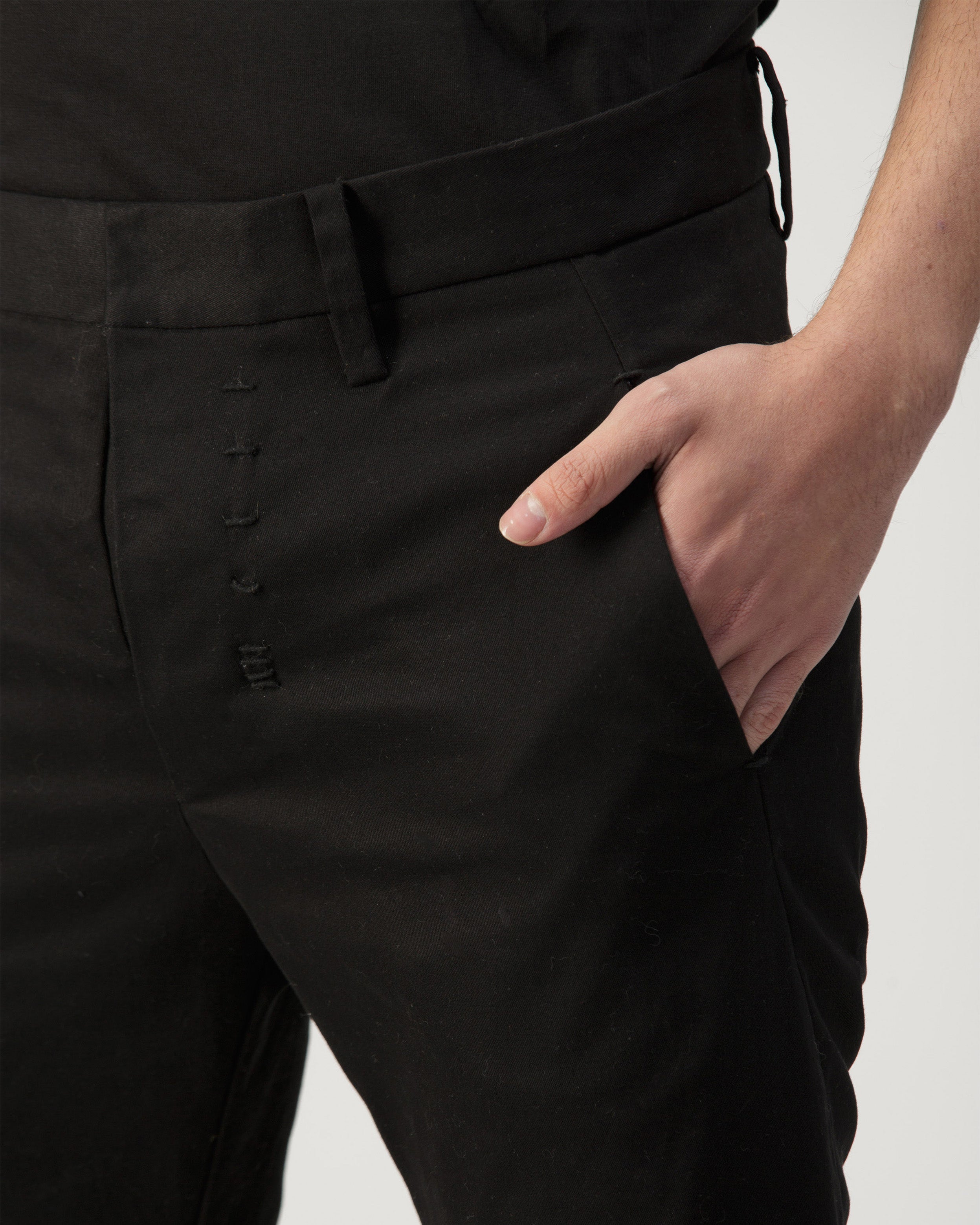 SLIM FIT PLEATED COTTON TWILL PANTS